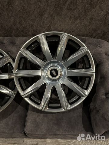 Диски на Cadillac escalade R22