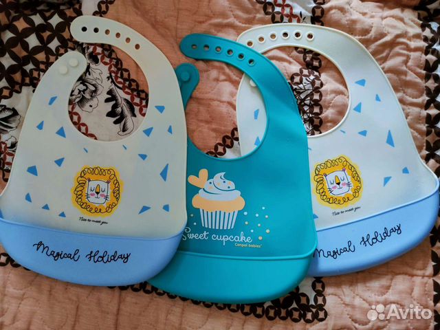 Нагрудник силиконовый