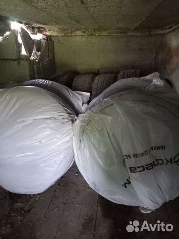 Bridgestone WT17 235/60 R16