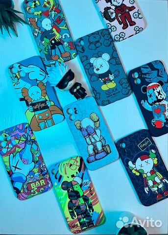 Чехол на iPhone 11 13 Luxo Kaws