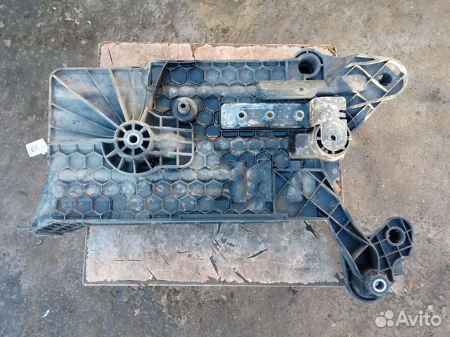 Площадка аккумулятора Skoda Octavia A7