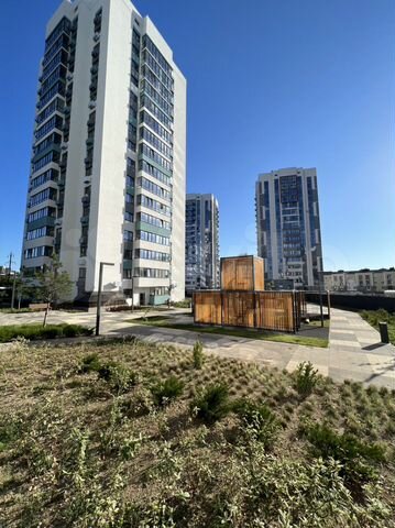 1-к. квартира, 45 м², 1/18 эт.