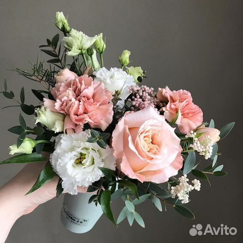 Купить красивые цветы в коробке