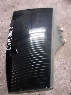 Стекло двери Honda Civic 4D 1.8