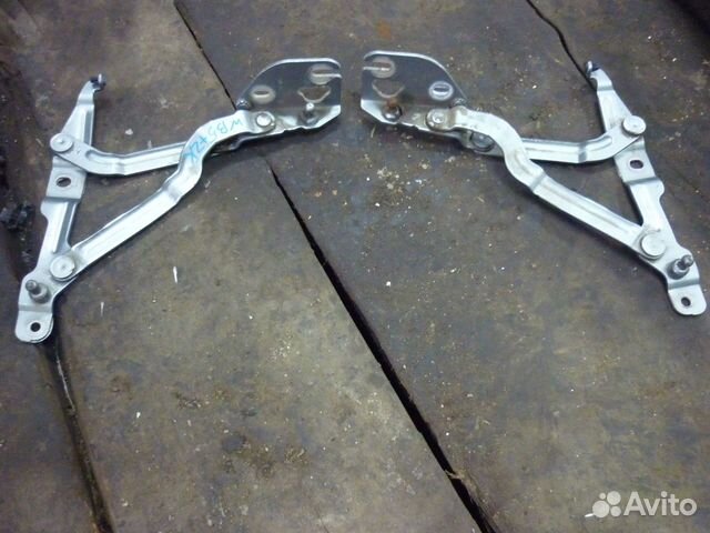 Петля крышки багажника на фольксваген пассат б5+