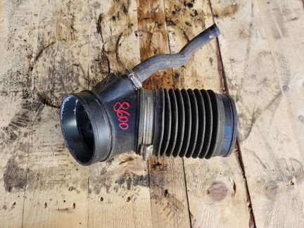 Патрубок воздушного фильтра Renault Midlum 2010
