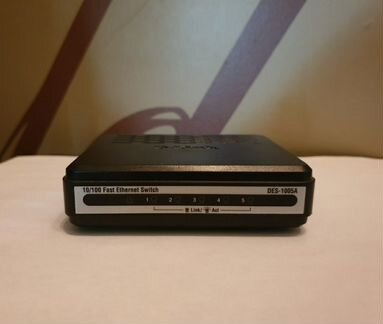 Коммутатор D-Link DES-1005A (5 штук)
