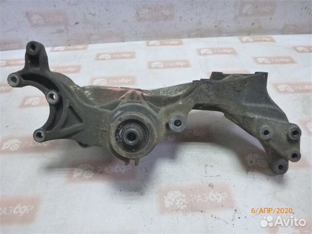 Кронштейн генератора Audi A4 B5 AEB 1997