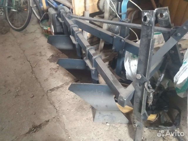 Плуг для минитрактора