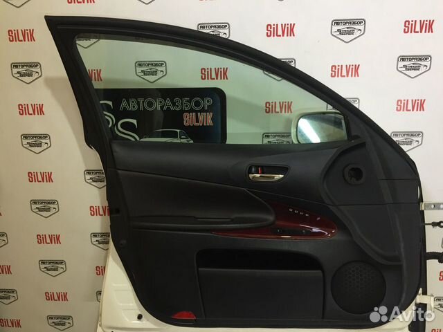 Обшивки дверей лексус GS 3,5 2006Г