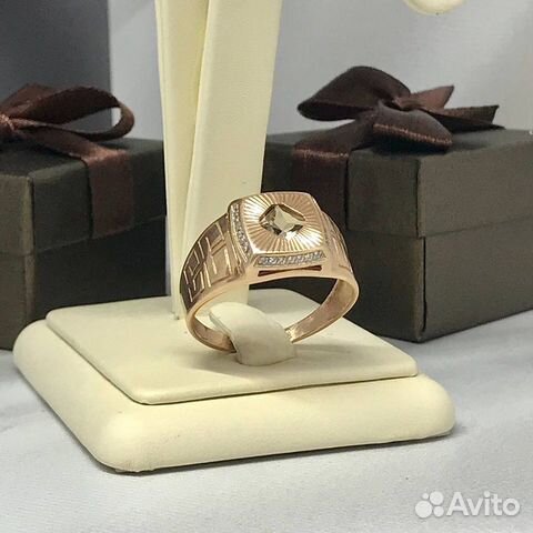 Золотой перстень с бриллиантом мужской (т25982)
