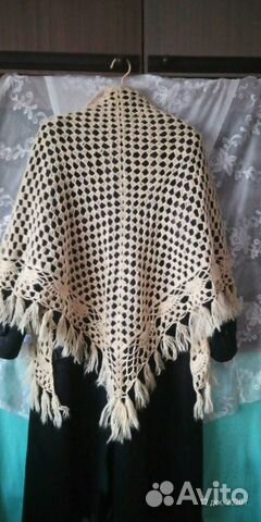 Шаль декоративная чистошерстяная новая