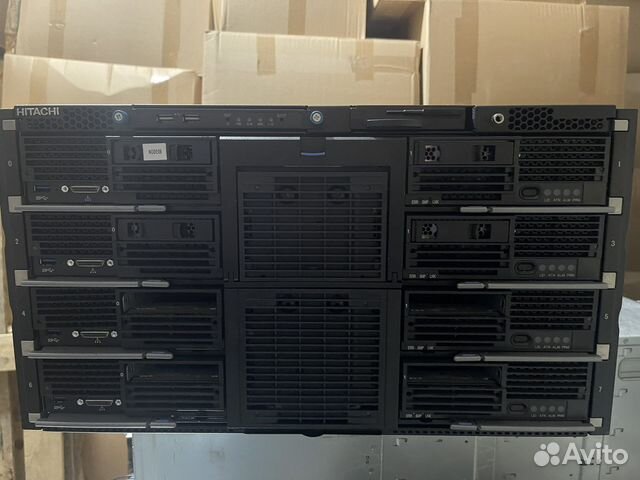 Блейд сервер Hitachi Compute Blade 500