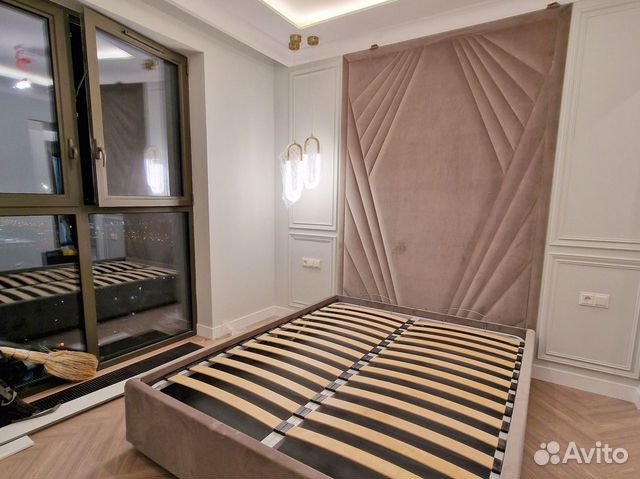 Мягкие стеновые панели и кровать