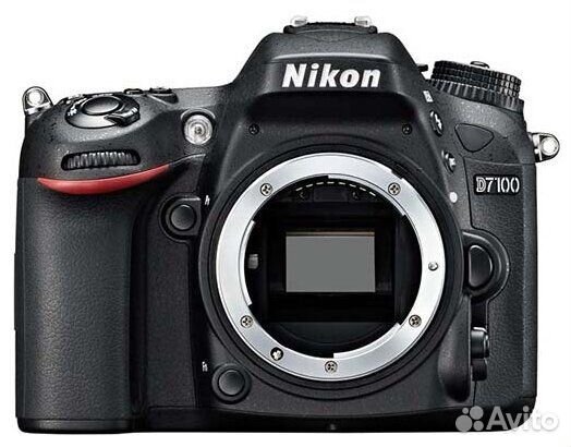 Nikon D7100 Body New