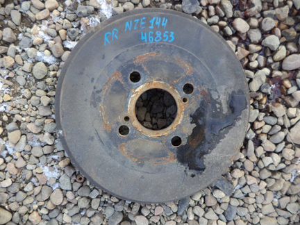 Тормозной барабан задний Toyota Corolla Axio