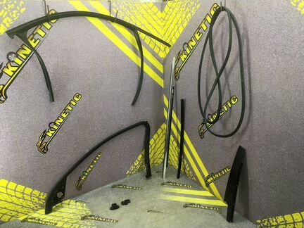 Уплотнитель передней правой двери Ауди А4 Б8 A4 B8