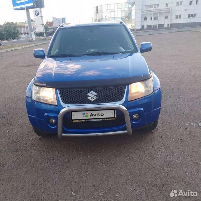 Сузуки гранд витара 2008 отзывы. Suzuki sx4 1. Suzuki sx4 2008 хэтчбек. Suzuki grand vitara золотая. Рестайлинг сузуки гранд витара 2008.