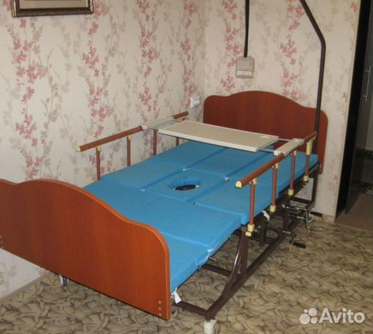 Медицинская кровать для лежачих больных незаменима