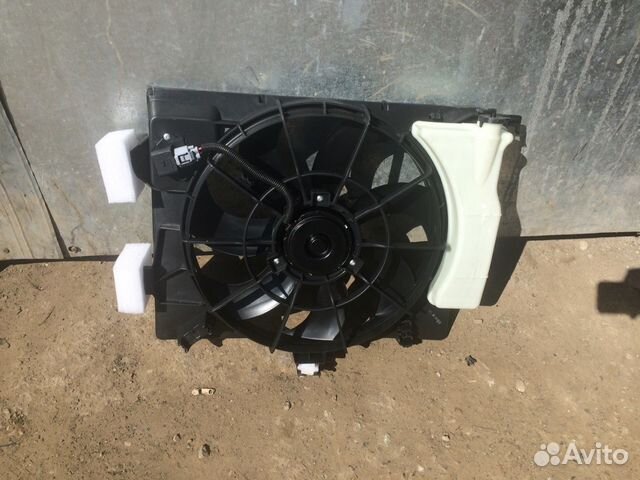 Диффузор радиатора Hyundai Solaris Kia Rio