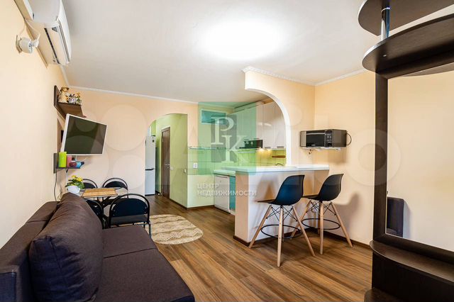 1-к. апартаменты, 30 м², 1/3 эт.