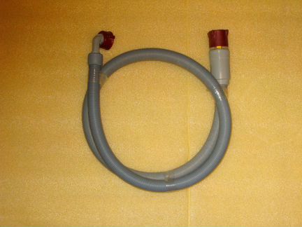 Шланг с встроенным защитным блоком «aquastop»