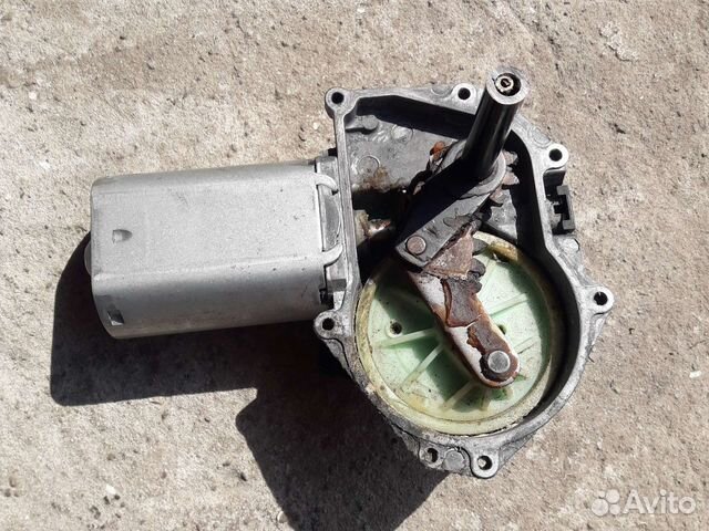 Моторчик стеклоочистителя задний Mini cooper R56