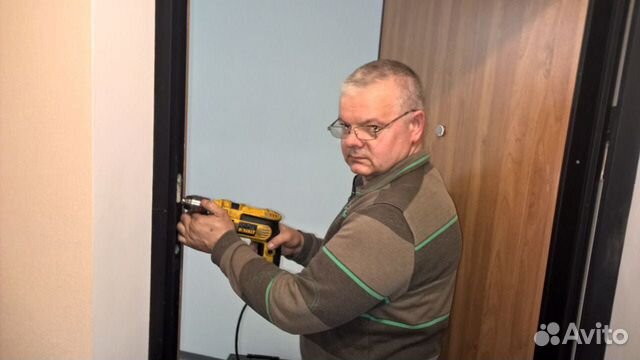 Замена замков,ремонт входных дверей