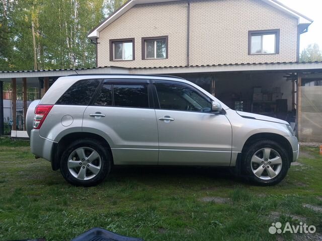 Suzuki Grand Vitara 2.0 AT, 2011, 255 000 км