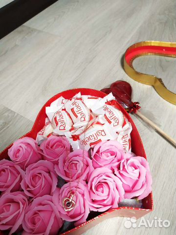 Коробка с розами