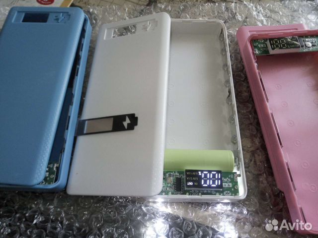 Корпус для Пауэр банка, дисплей, освещ. 8* 18650