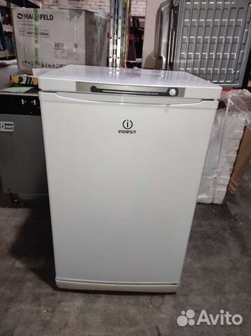 Морозильник шкаф indesit sfr 100