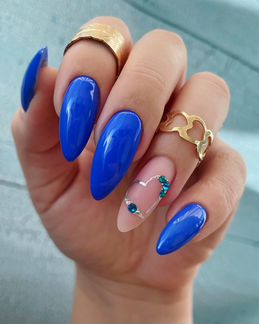 Наращивание ногтей,покрытие гель-лаком,маникюр