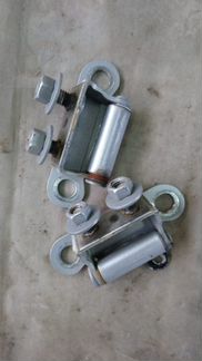 Петля крышки багажника Тойота Королла Е120 Е12