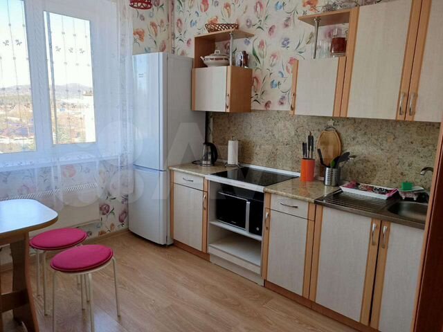 2-к. квартира, 55 м², 6/10 эт.