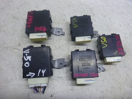 Блок электронный toyota camry V50 2011