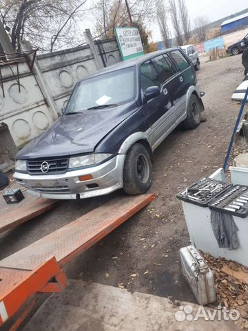 SsangYong Musso 1994 года в разборе
