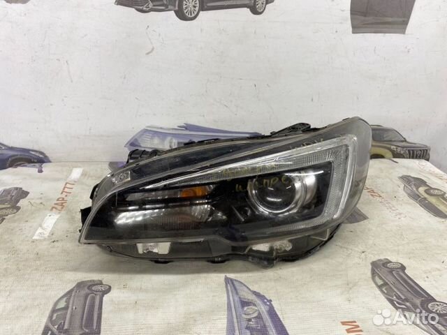 Фара передняя левая Subaru Impreza WRX