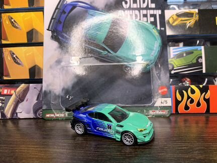 Hot wheels premium