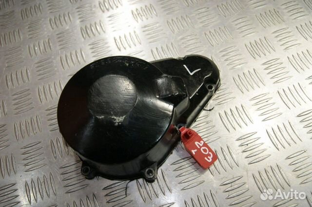 Крышка генератора Suzuki GSF250 Bandit