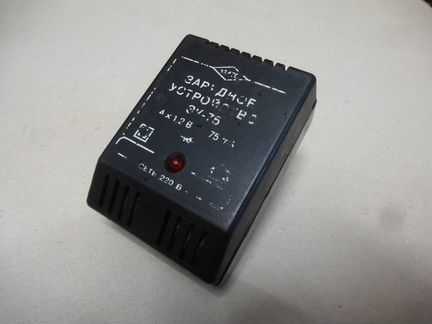 Зарядное устройство для пальчиковых аккумуляторов