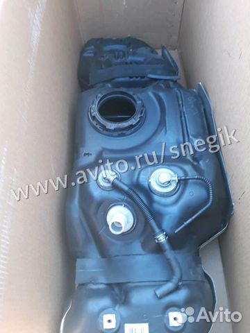 Топливный бак для Toyota Hilux Revo -2015