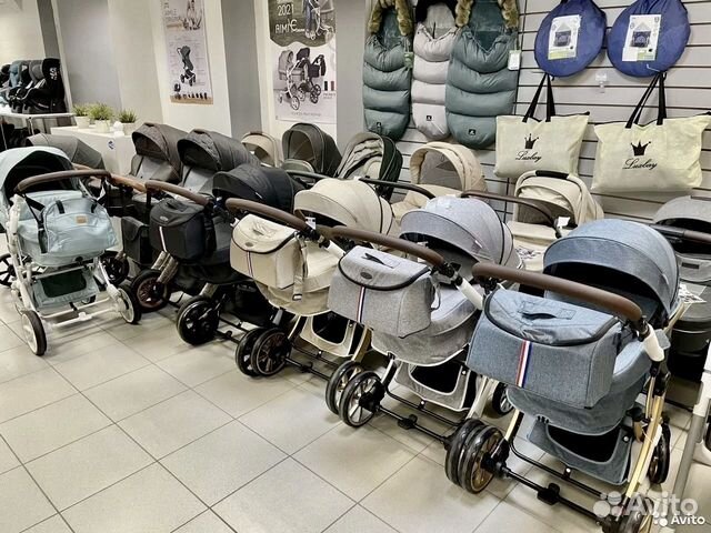 Коляска 3 в 1 и 2 в 1 новая