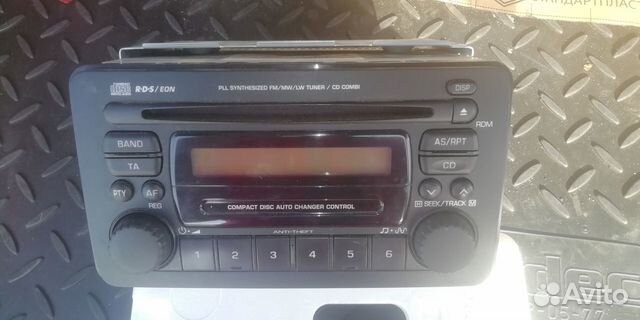 Штатная магнитола на Сузуки Джимни
