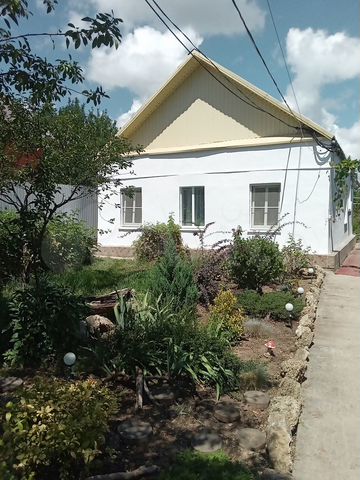 Дом 70 м² на участке 6 сот.