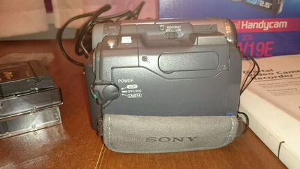 Видиокамера Sony Digital Handycam Dcr TRV19E
