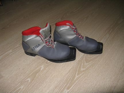 Ботинки лыжные Tisa р.33