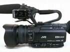 Видеокамера JVC-hm170 FullHD