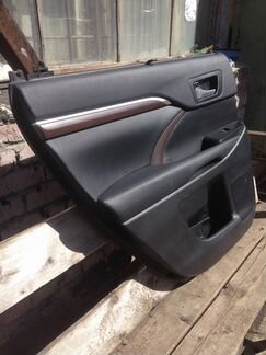 Обшивка задней левой двери тойота хайлендер