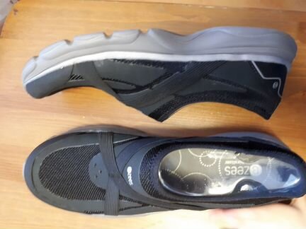 Легкие кроссовки Naturalizer Bzees, р-р 9 (39й)